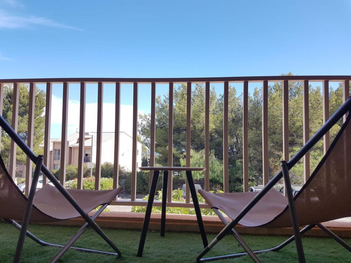 T2 Bandol Ideal Vacances 2 Etoiles Exterior photo